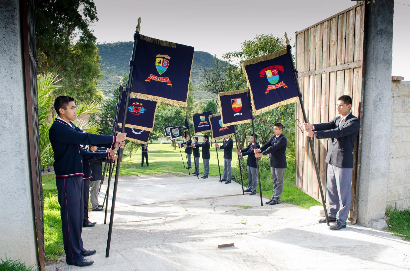 Alumnos de Mimiahuapan en una actividad institucional
